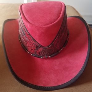 Head n home vintage cowboy hat.